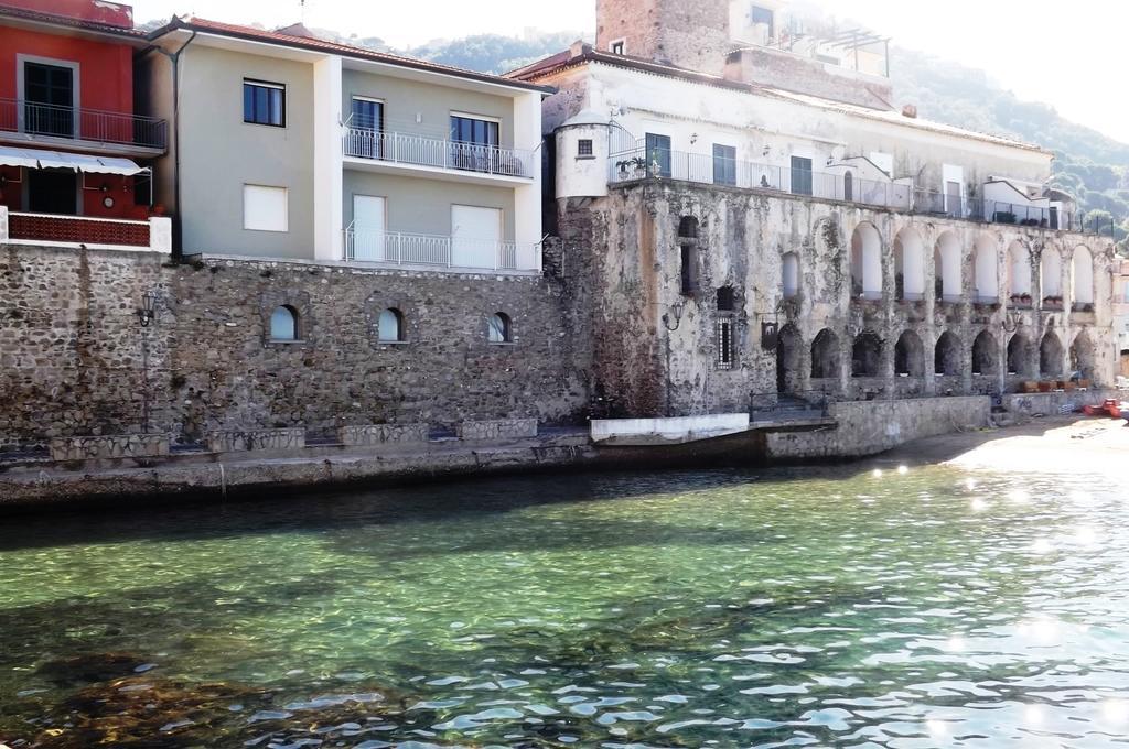Casa Vacanze Porto Delle Gatte Santa Maria di Castellabate Eksteriør billede